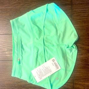 Lululemon high rise speed up pistachio mint green! 2.5
